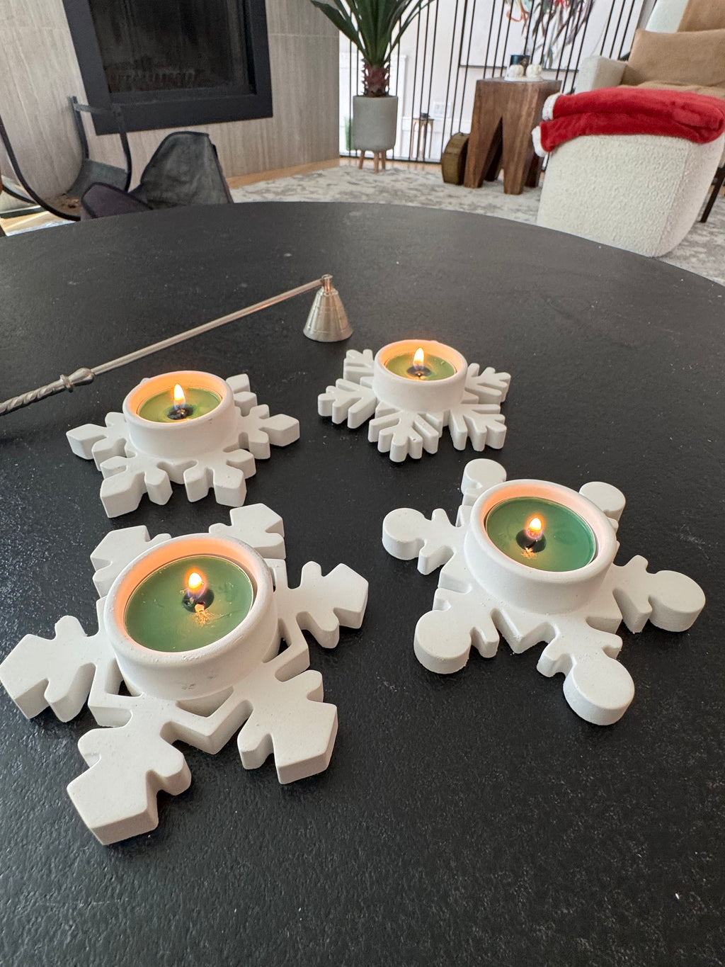 Snow Flake Candle Quartet