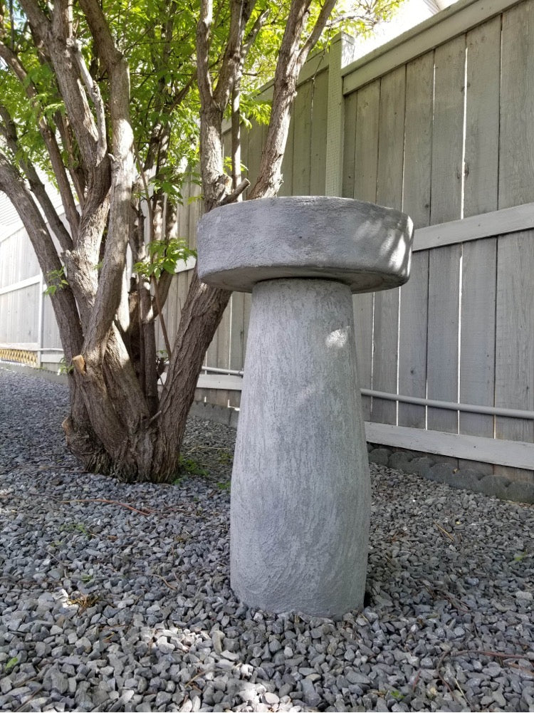 Summer Stone Bird Bath